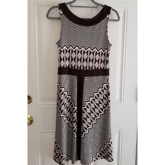 Tory Burch Brown Chevron Midi  Sleeveless 100% Silk Dress Sz Small - Picture 1 of 14